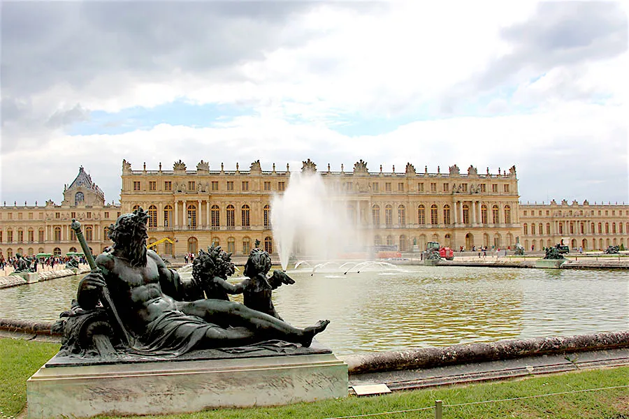 Versailles