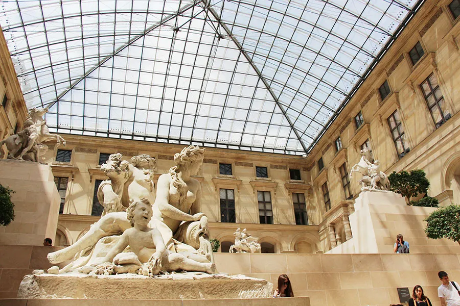 Museu do Louvre