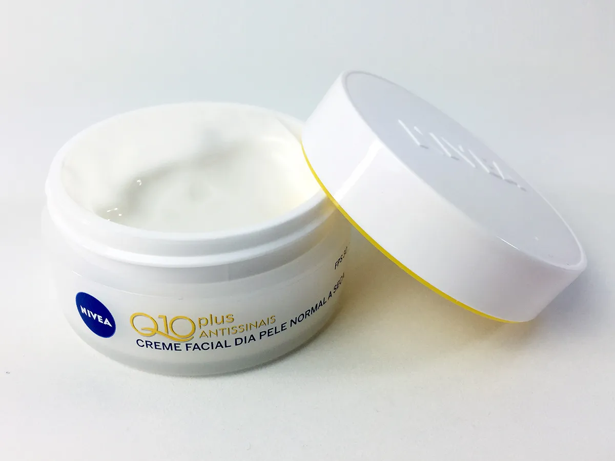 nivea q10